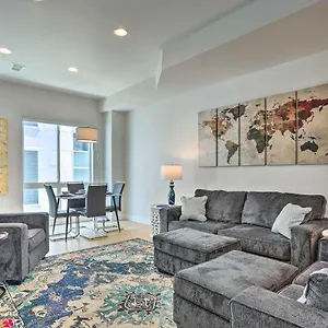Trendy Townhome - Walk To Mile High Stadium , Denver United States