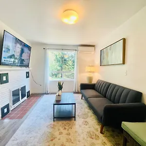 Super Privacy Lakeshore Forest With Air Conditioners At Haller , Seattle United States
